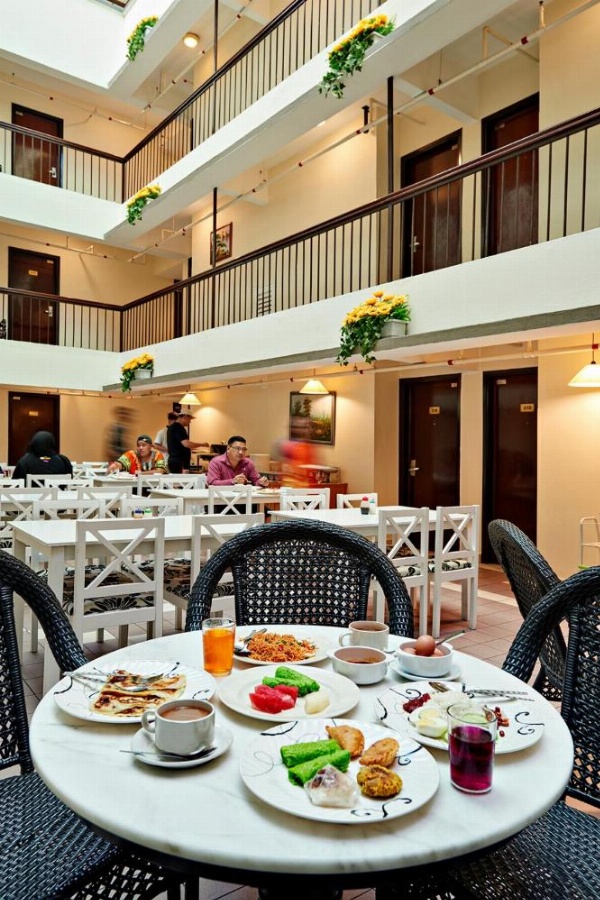 Palace Hotel image 15